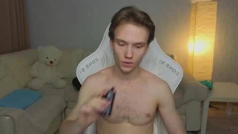 Snapshot of pupsenish chatting on February 10, 2026, 2:26 am Jesse online show from February 10, 2026, 2:26 am