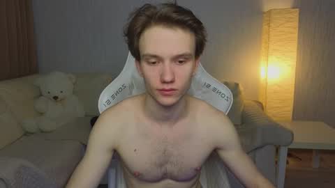 Snapshot of pupsenish chatting on February 12, 2026, 2:39 am Jesse online show from February 12, 2026, 2:39 am