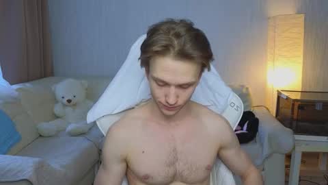 Snapshot of pupsenish chatting on February 23, 2026, 4:21 am Jesse online show from February 23, 2026, 4:21 am