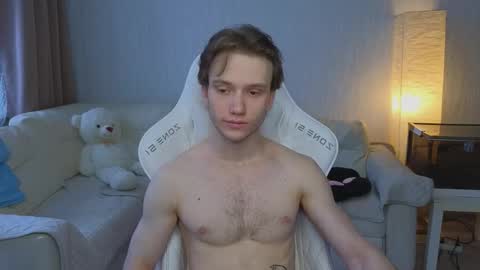 Snapshot of pupsenish chatting on March 1, 2026, 4:25 am Jesse online show from March 1, 2026, 4:25 am