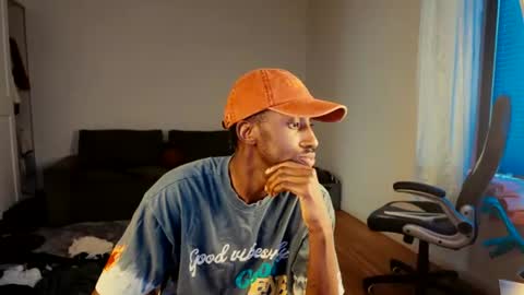Snapshot of puravida1502 chatting on June 18, 2026, 12:31 pm puravida1502 online show from June 18, 2026, 12:31 pm