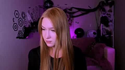 Snapshot of pure_angel1 chatting on October 22, 2025, 5:13 pm pure angel1 online show from October 22, 2025, 5:13 pm