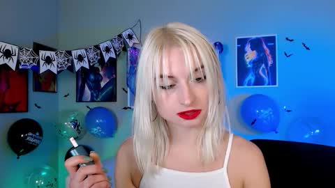 Snapshot of pure_angel1 chatting on October 27, 2025, 5:22 am pure angel1 online show from October 27, 2025, 5:22 am