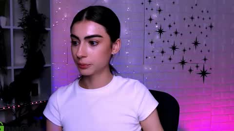 Snapshot of pure_angel1 chatting on October 27, 2025, 5:28 pm pure angel1 online show from October 27, 2025, 5:28 pm