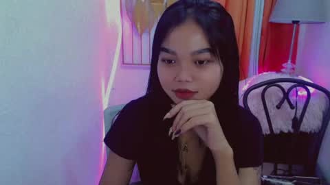 Snapshot of pure_asian_beauty chatting on July 23, 2026, 4:43 am zarah online show from July 23, 2026, 4:43 am
