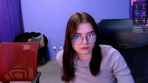 Ask me3 online show from December 11, 2024, 3:47 pm