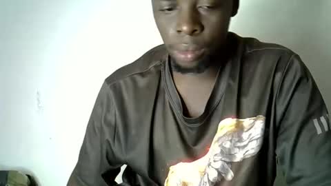 Snapshot of pureblack_ chatting on October 8, 2025, 11:57 pm Pureblack online show from October 8, 2025, 11:57 pm