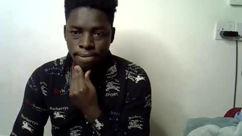 Pureblack  online show from November 12, 2025, 11:47 pm