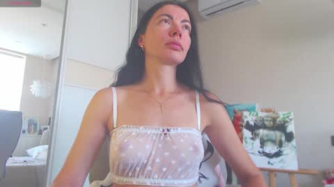 Snapshot of pureshinemarina chatting on September 28, 2025, 9:25 am Marina online show from September 28, 2025, 9:25 am