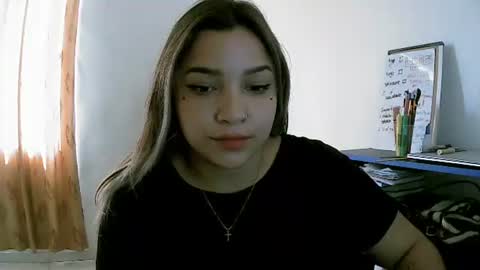 Snapshot of purple_23 chatting on March 7, 2026, 7:11 pm Lizzy online show from March 7, 2026, 7:11 pm