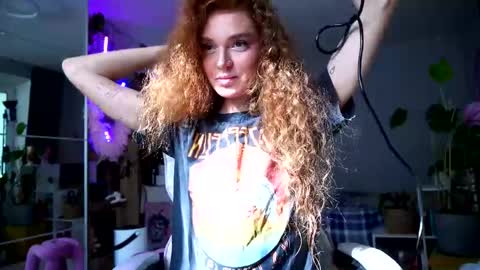 Snapshot of purple_baby chatting on May 14, 2026, 2:13 pm Sasha wait you here 6 of November. will celebrate my B- day online show from May 14, 2026, 2:13 pm