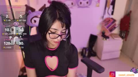 purple_ema online show from February 4, 2026, 6:25 pm