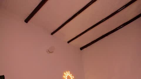 Snapshot of purple_opal chatting on January 16, 2025, 1:16 am Vero online from Tuesday to Sunday online show from January 16, 2025, 1:16 am