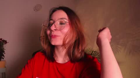 Snapshot of purple_opal chatting on March 12, 2025, 3:13 am Vero online from Tuesday to Sunday online show from March 12, 2025, 3:13 am