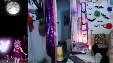 purplekattlyn online show from February 14, 2026, 7:38 am