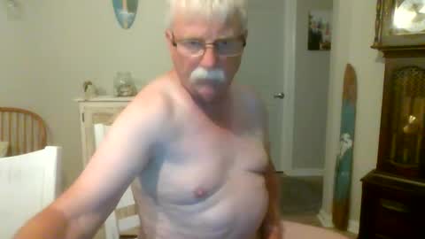 purpleshroom online show from June 10, 2026, 3:18 am