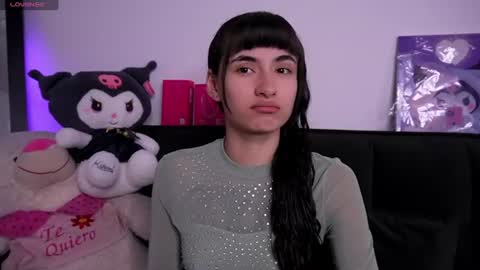 Snapshot of purplesnake_ chatting on July 20, 2026, 8:11 pm Alynn online show from July 20, 2026, 8:11 pm