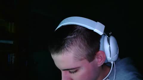 pusaprada online show from February 11, 2026, 7:30 pm