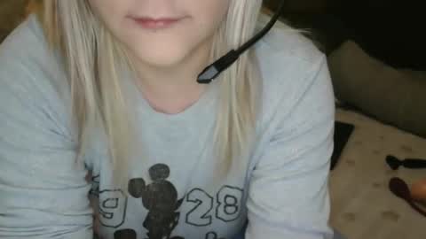 Lara online show from January 22, 2025, 5:49 pm