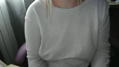 Lara online show from February 17, 2025, 5:10 pm