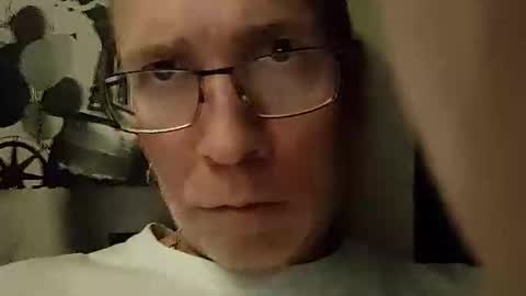 Snapshot of pussy_licker69__ chatting on April 24, 2026, 7:49 pm Pussy Licker - Womens Orgasm Paradise online show from April 24, 2026, 7:49 pm