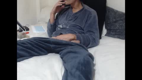 Ruck Fules online show from November 27, 2025, 8:33 pm