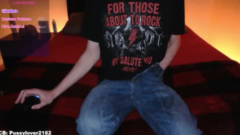 pussylover2182 online show from November 24, 2025, 5:29 am