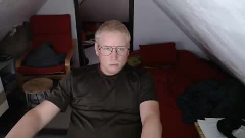 pussylovercb online show from September 12, 2025, 9:31 am