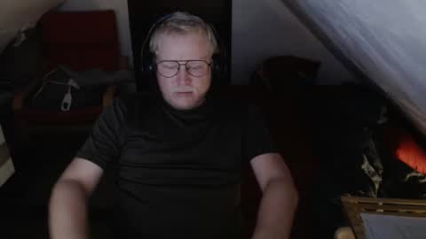 pussylovercb online show from September 28, 2025, 8:47 pm