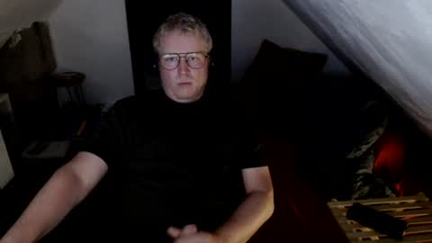pussylovercb online show from July 6, 2026, 12:07 am