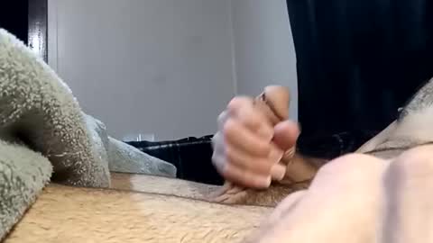 Pussyluver420 online show from November 7, 2025, 4:51 pm