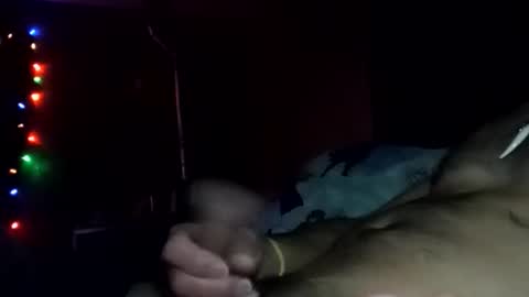 Pussyluver520 online show from March 18, 2026, 7:11 am