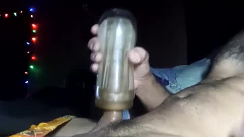 Pussyluver520 online show from May 1, 2026, 6:29 am