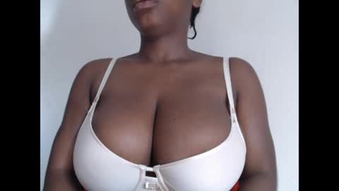 Snapshot of pussyxcockx chatting on May 5, 2026, 7:49 am pussyxcockx online show from May 5, 2026, 7:49 am