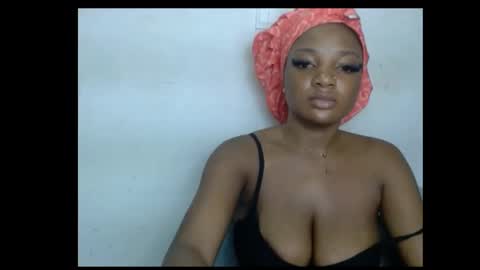 Snapshot of pussyxwetx chatting on June 5, 2026, 8:31 am pussyxwetx online show from June 5, 2026, 8:31 am