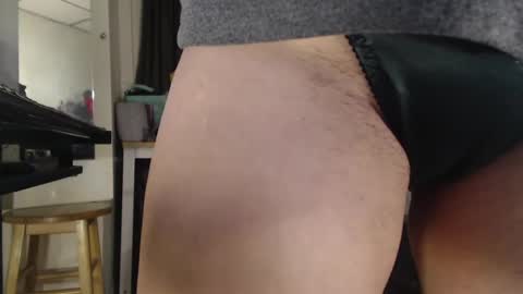 Snapshot of putiputi4u chatting on January 15, 2025, 9:56 am putiputi4u online show from January 15, 2025, 9:56 am