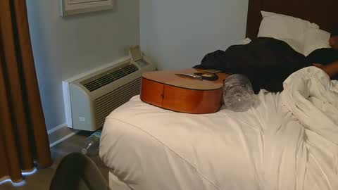 Snapshot of pwnst3rz chatting on January 5, 2025, 2:08 pm pwnst3rz online show from January 5, 2025, 2:08 pm