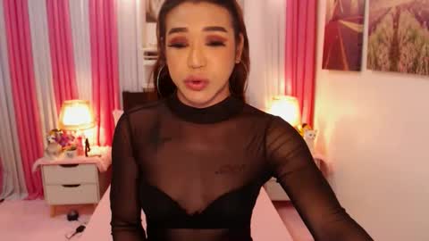 Snapshot of pythoncock4u chatting on January 3, 2025, 9:04 am Queen Agatha online show from January 3, 2025, 9:04 am