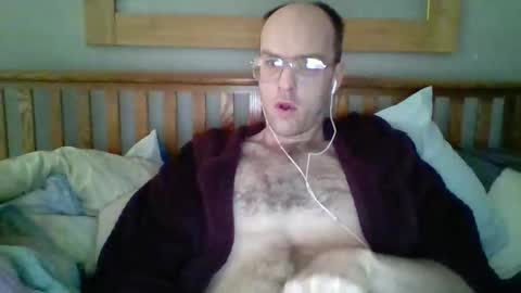 q2phq2ph online show from March 28, 2026, 7:46 pm