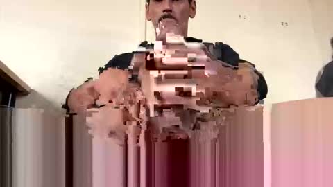 qmdlrowilikl online show from April 10, 2026, 4:55 pm