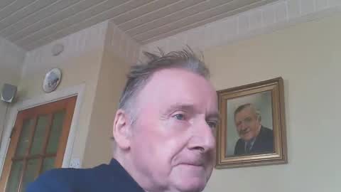 quathead online show from September 19, 2025, 3:02 pm