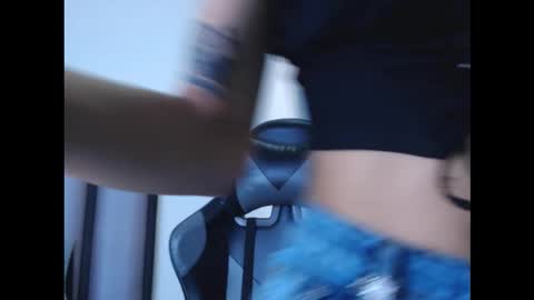 Quee Sophine online show from January 8, 2026, 8:00 pm