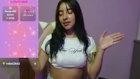 Snapshot of quee_tiana chatting on July 9, 2026, 9:52 pm your princess online show from July 9, 2026, 9:52 pm