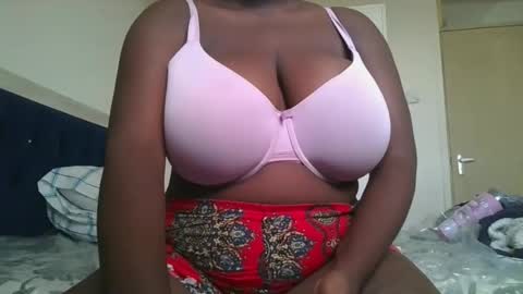 queeen online show from March 24, 2026, 6:40 am