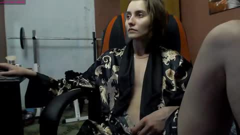 Lola online show from February 23, 2025, 4:57 pm