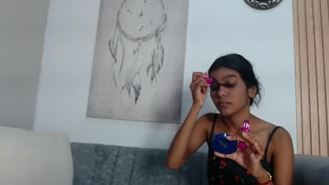 Snapshot of queen_adhara chatting on May 14, 2026, 12:45 pm ANTONELLA online show from May 14, 2026, 12:45 pm