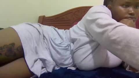 queen_doli online show from March 10, 2026, 12:15 am