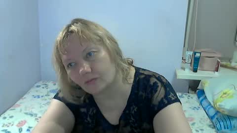 queen_jane8 online show from June 9, 2026, 6:41 pm