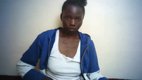 Snapshot of queen_joan chatting on February 6, 2025, 11:43 am queen_joan online show from February 6, 2025, 11:43 am