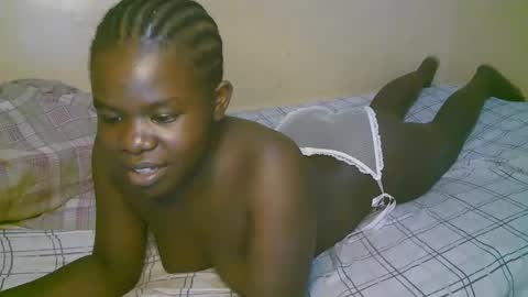 queen_latasha online show from April 21, 2026, 6:34 pm